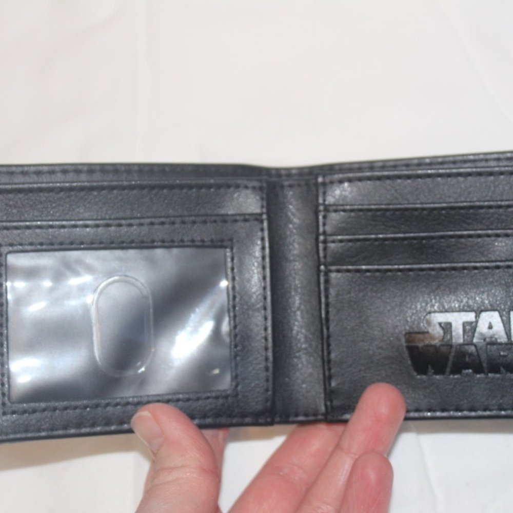 Star Wars Wallet - Picture 2 of 3